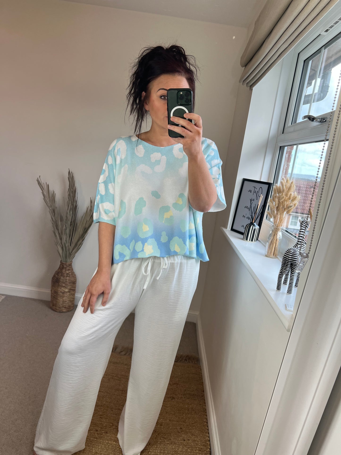 Cropped Sleeve Fine Knit Jumper - Leopard Blue