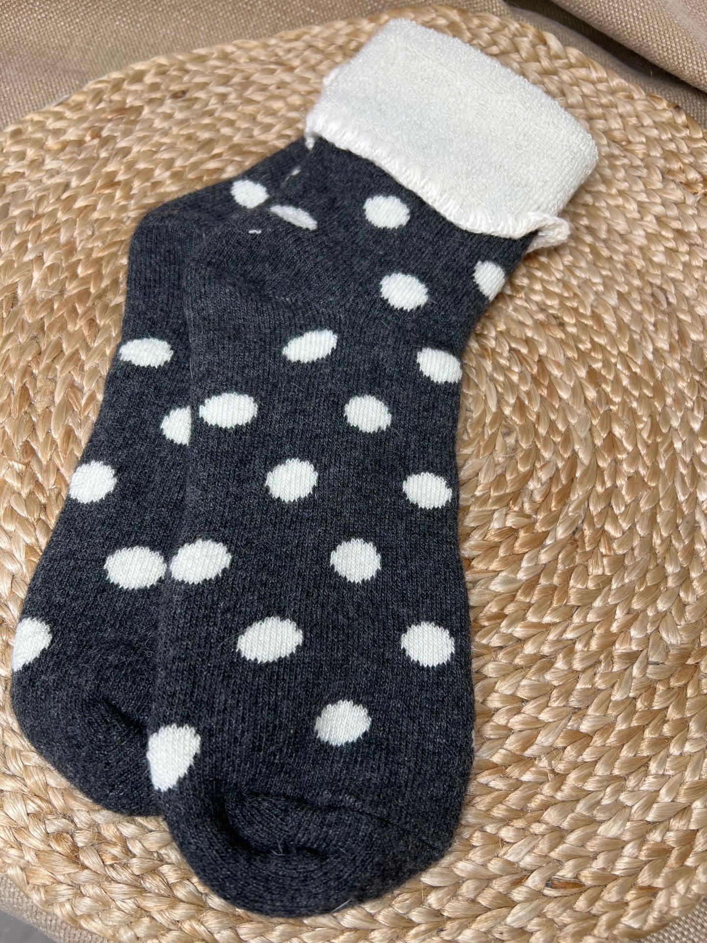 Cashmere Blend Chunky Spot Socks - Charcoal