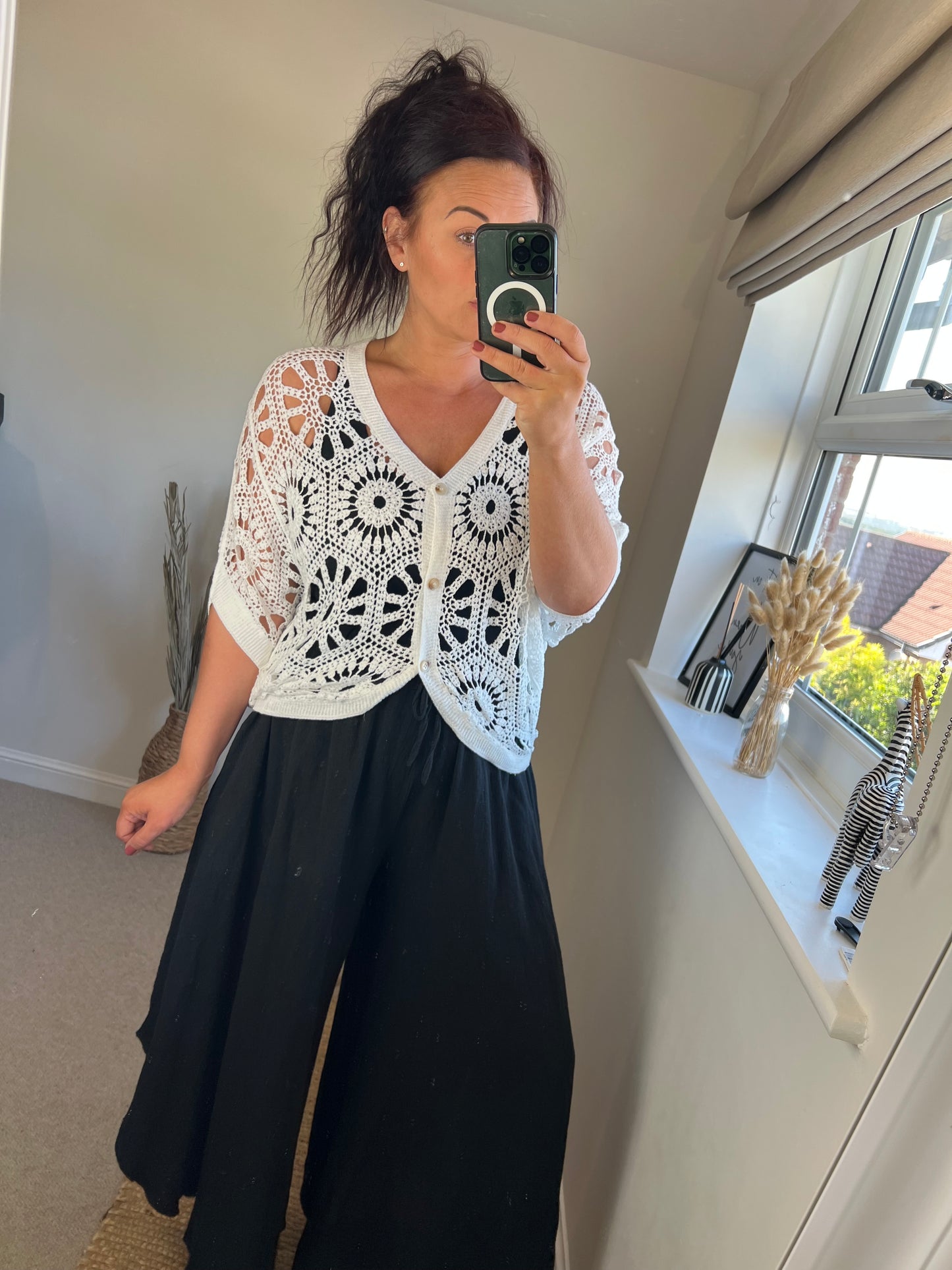 Crochet Scooped Cardi - White