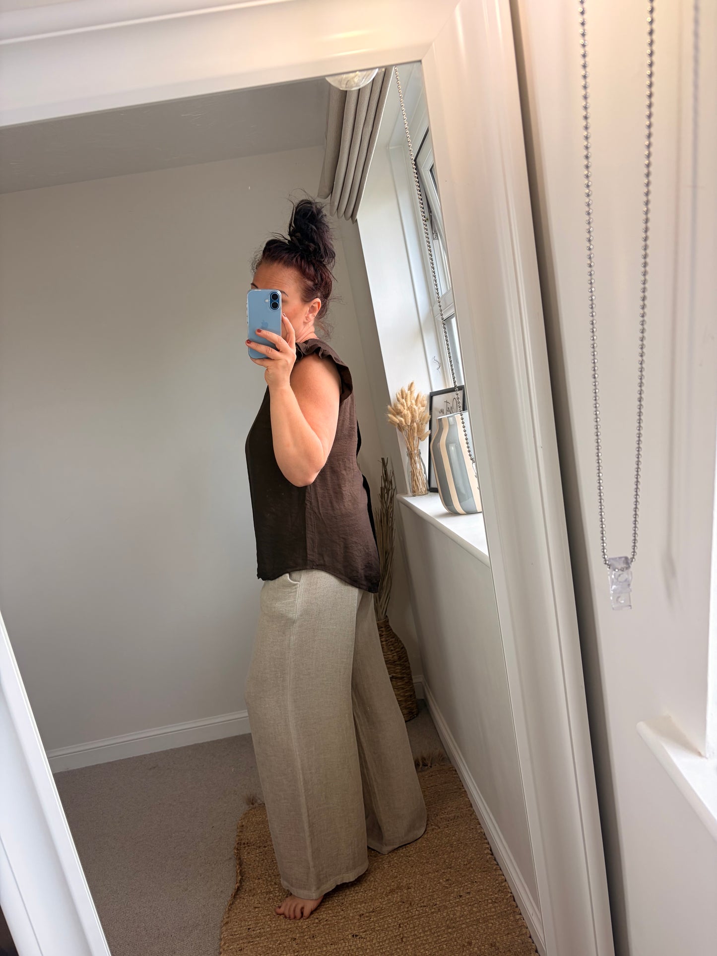 Button Back Frill Sleeve Top - Chocolate