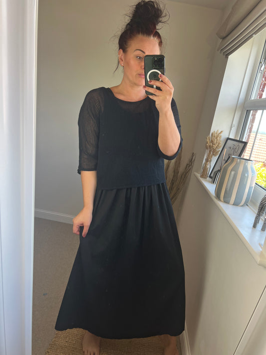 Mesh Cropped Top - Black