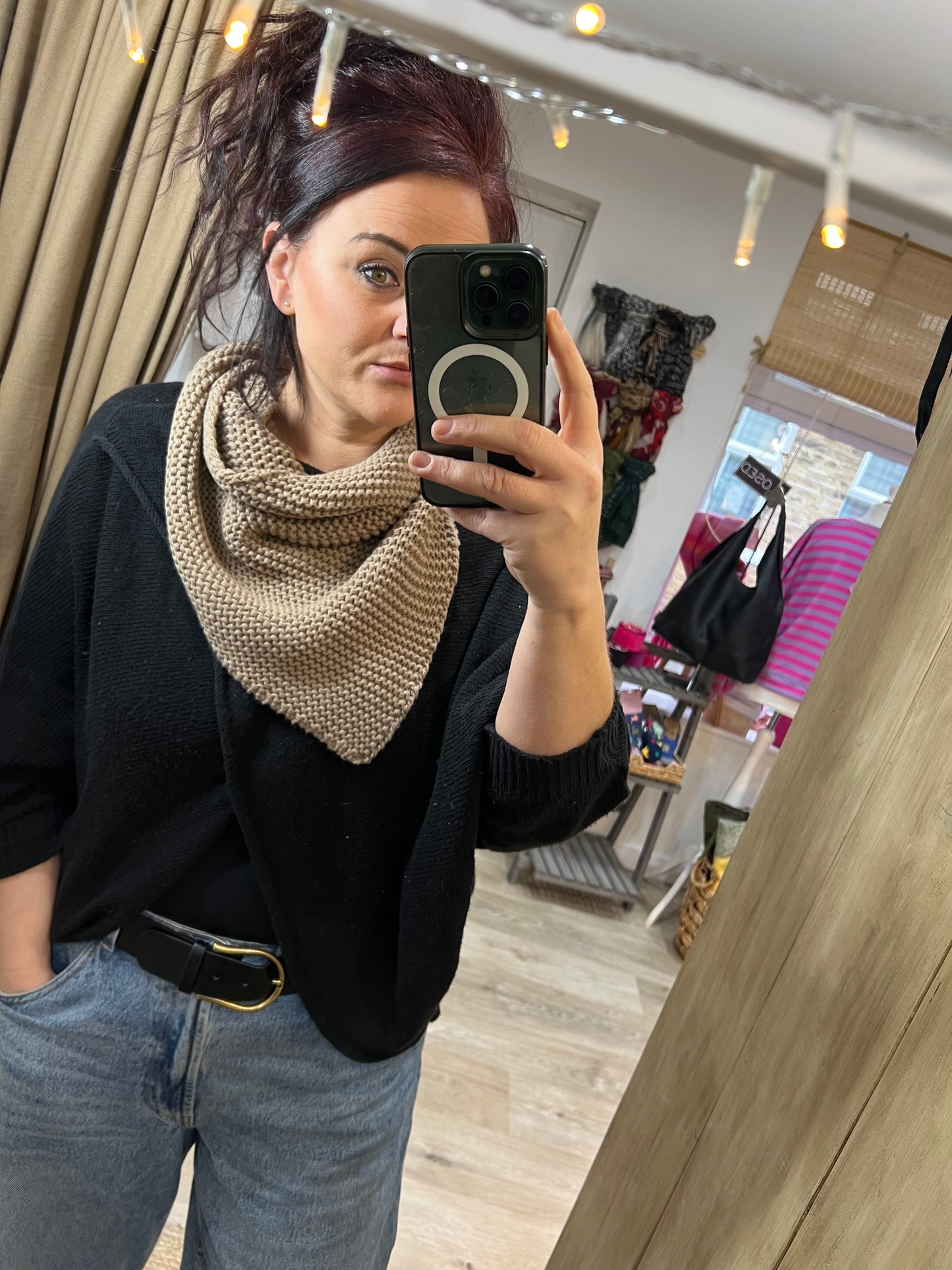 Handkerchief Triangle Scarf - Taupe Fishermans Stitch