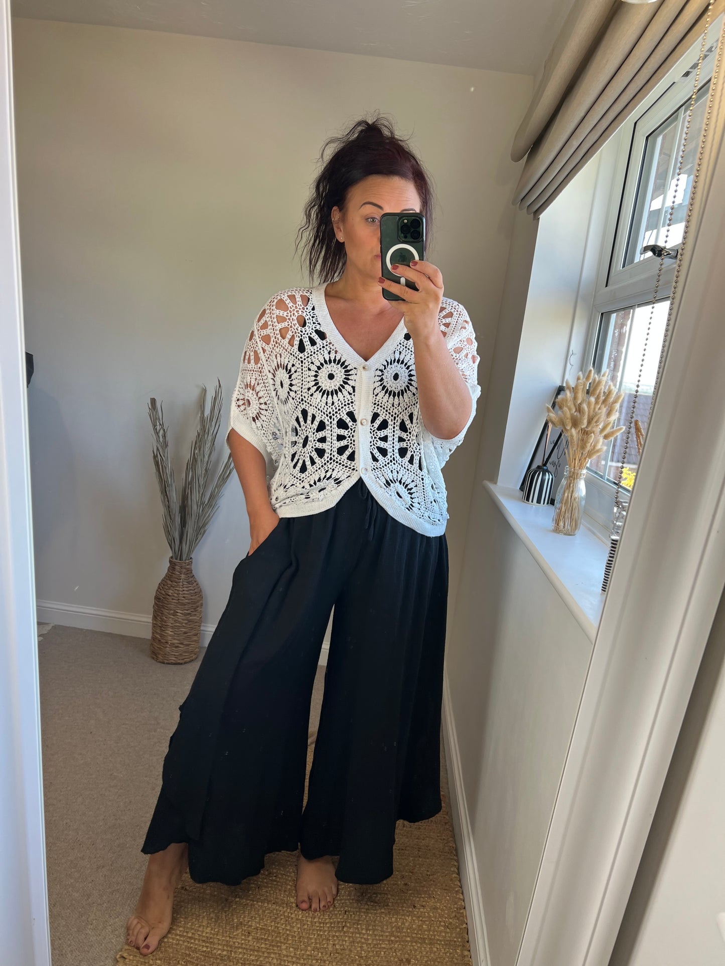 Crochet Scooped Cardi - White