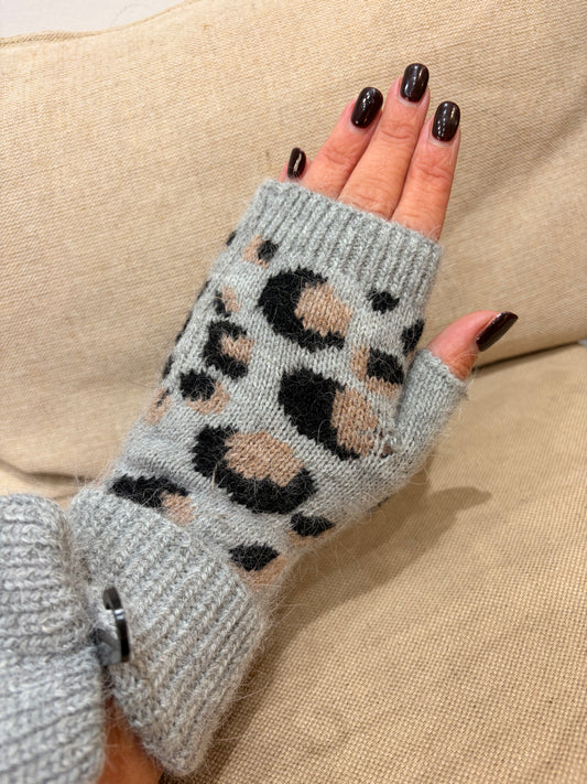 Leopard Fingerless Gloves - Grey
