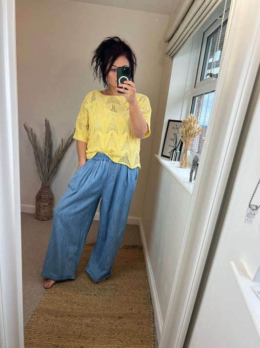 Wide Leg Denim Jeans - Light