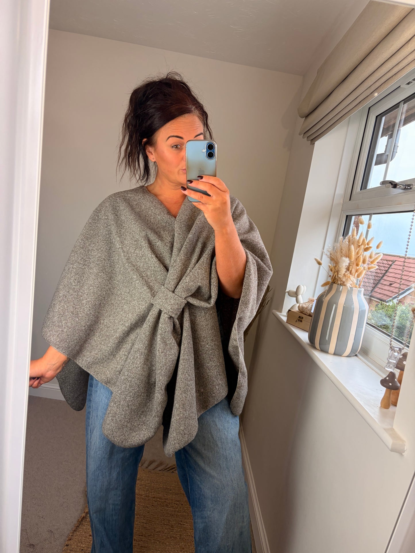 Knotted Poncho - Mocha
